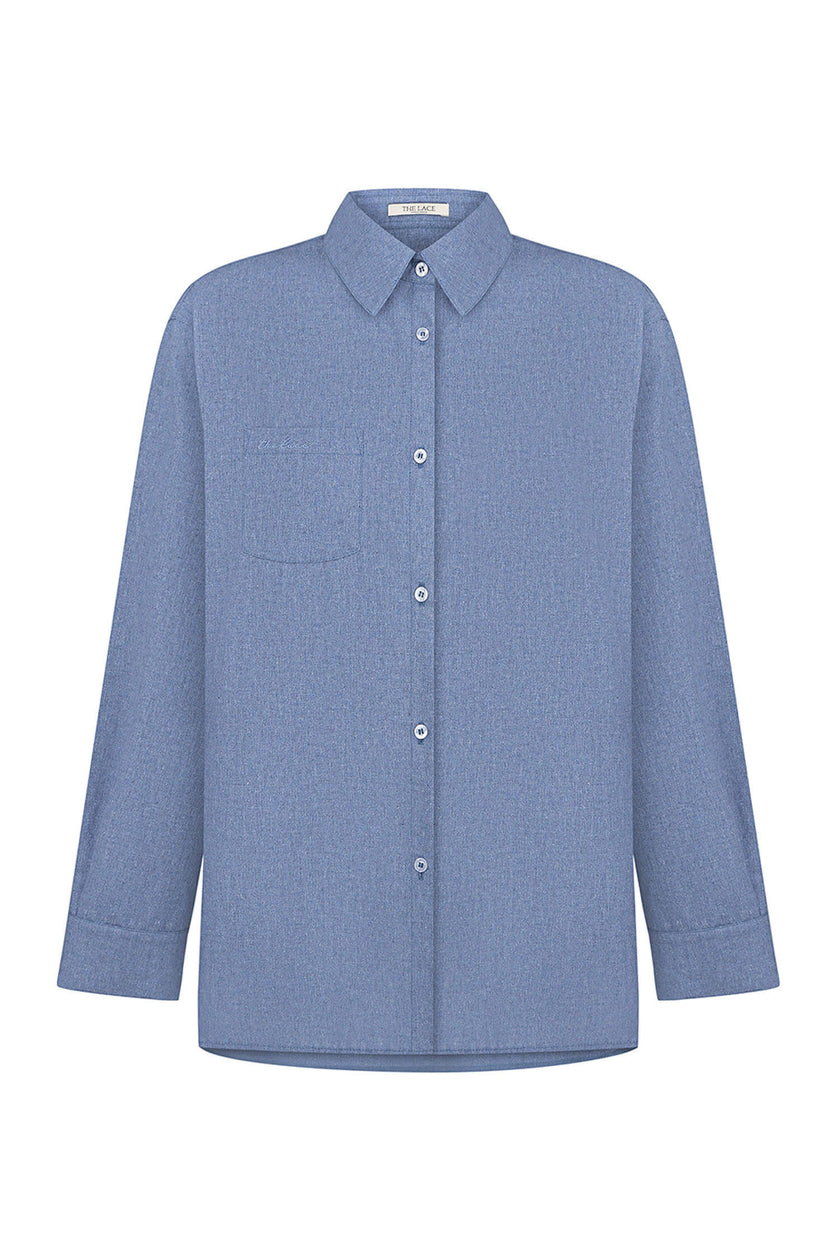 Shirt with patch pocket in cobalt/cream