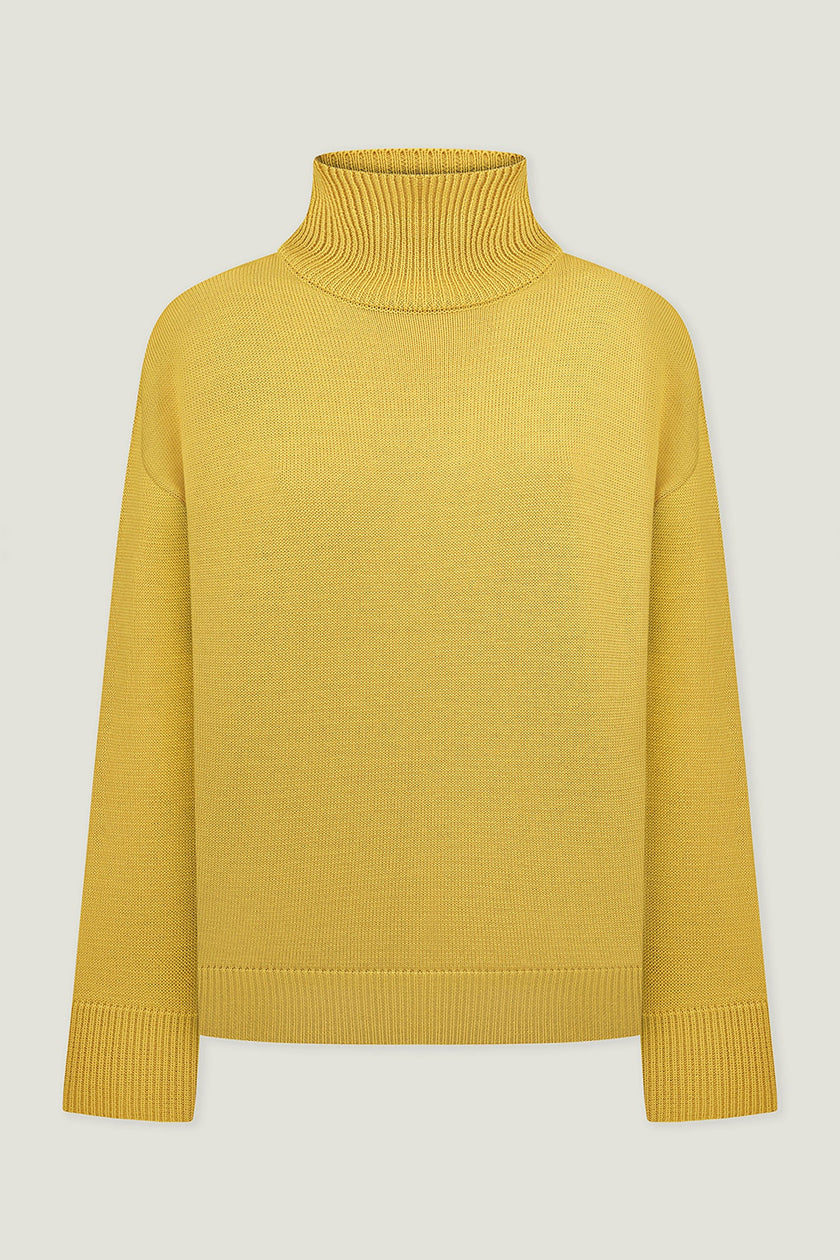 Merino wool sweater with neckline in milk
