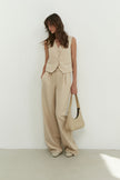 Classic vest in sand color