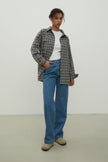 Shirt with a pocket in a beige check gray