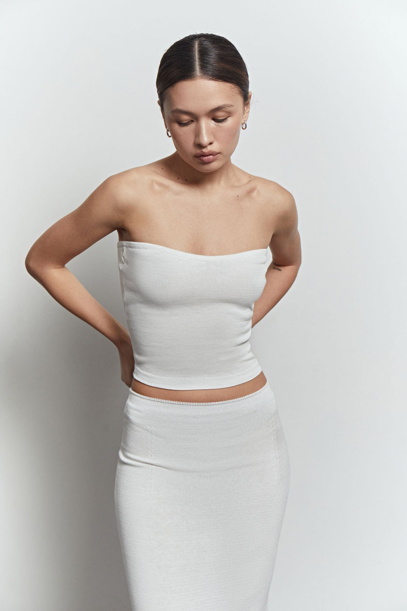 Knitted slim fit top