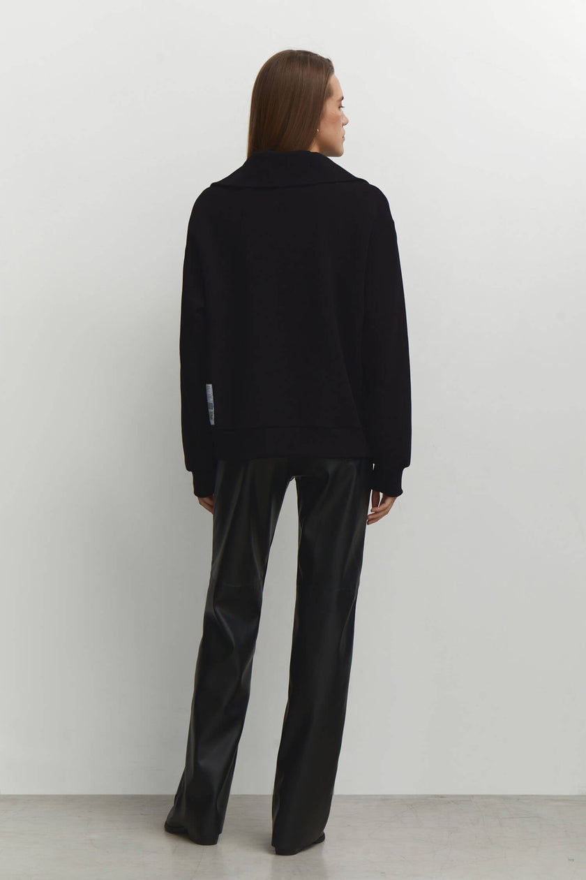 Zipped sweatshirt