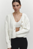 Knitted cardigan with pockets